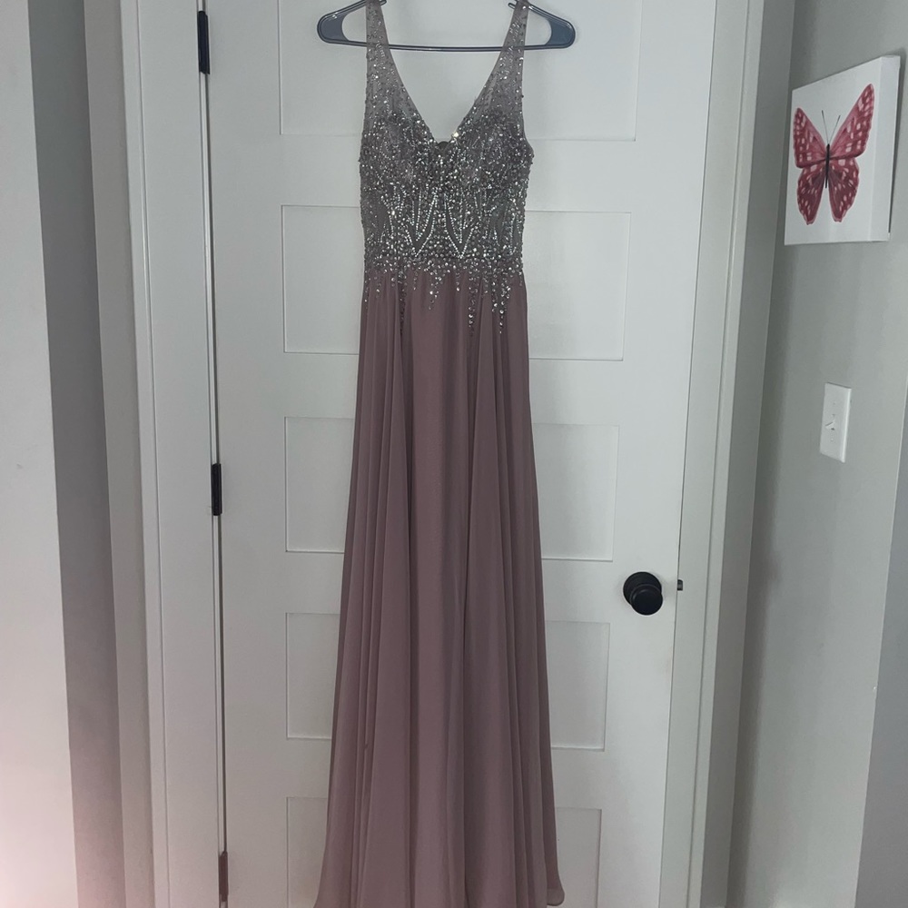 Purple prom dress🪩💅🏽